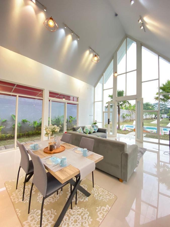 Karabineri Private Pool Jogja Villa Ngaglik المظهر الخارجي الصورة